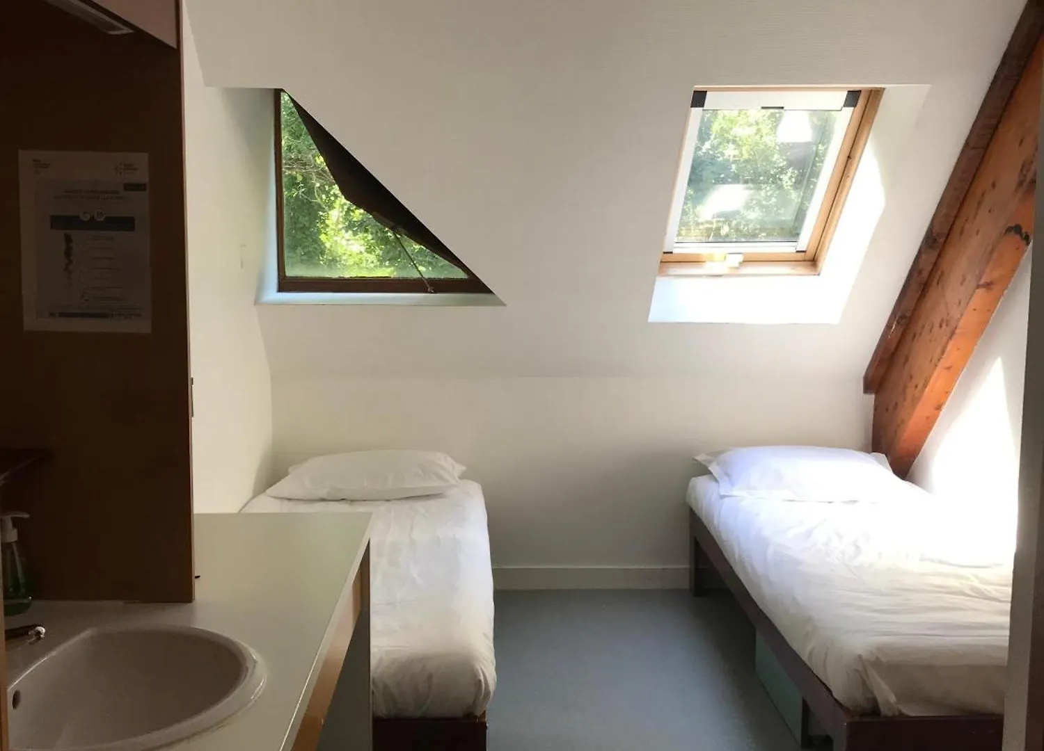 Vandrerhjem Auberge De Jeunesse Hi Cancale