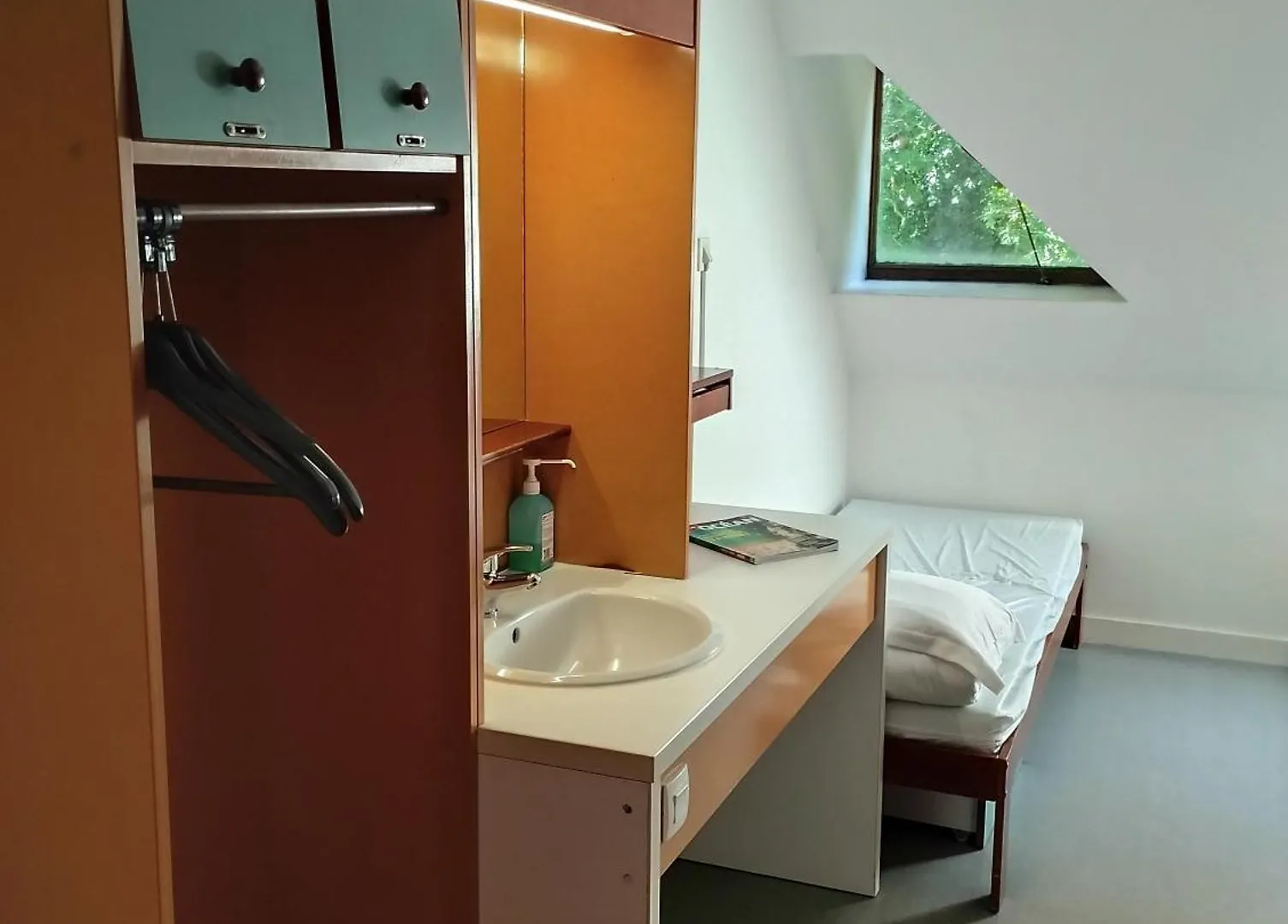 Vandrerhjem Auberge De Jeunesse Hi Cancale Frankrig