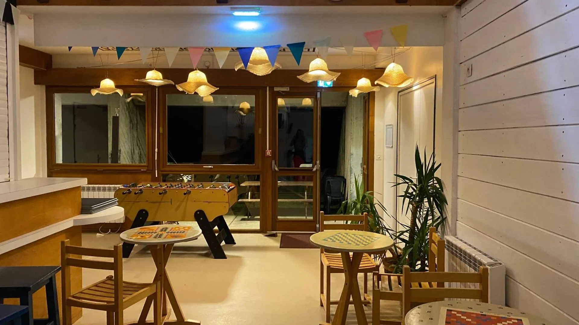 Hostel Auberge De Jeunesse Hi Cancale