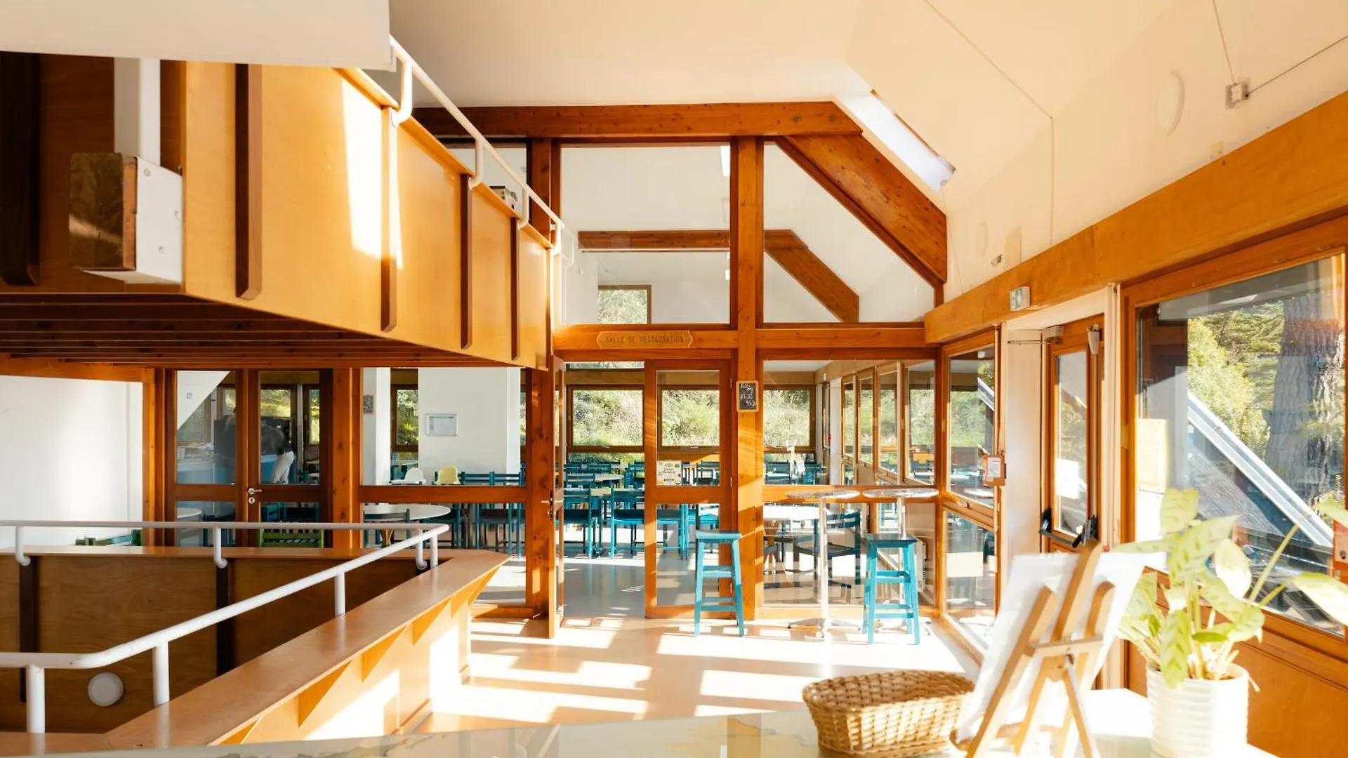Auberge De Jeunesse Hi Cancale 0*,  Francia